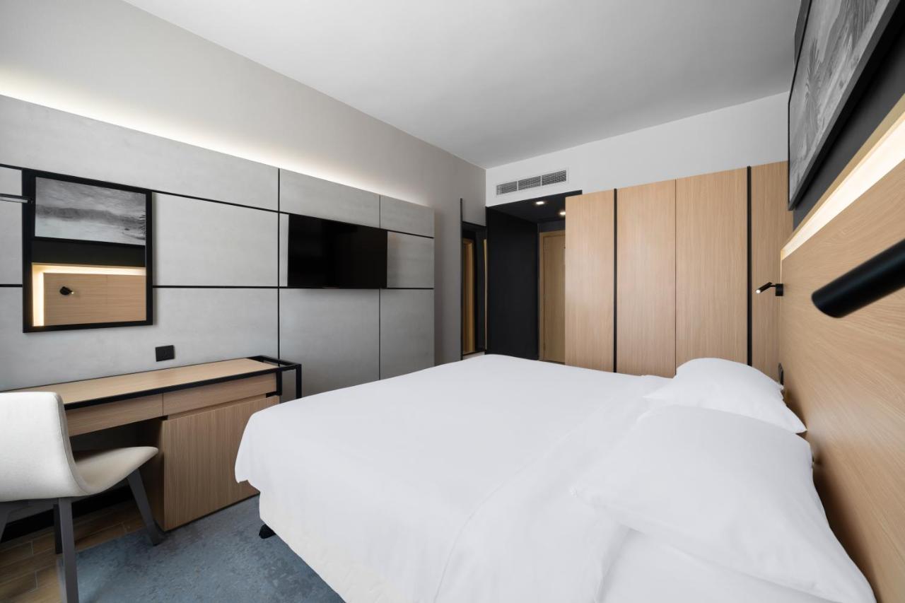Park Inn By Radisson Makkah Thakher Alsharqi Мекка Экстерьер фото